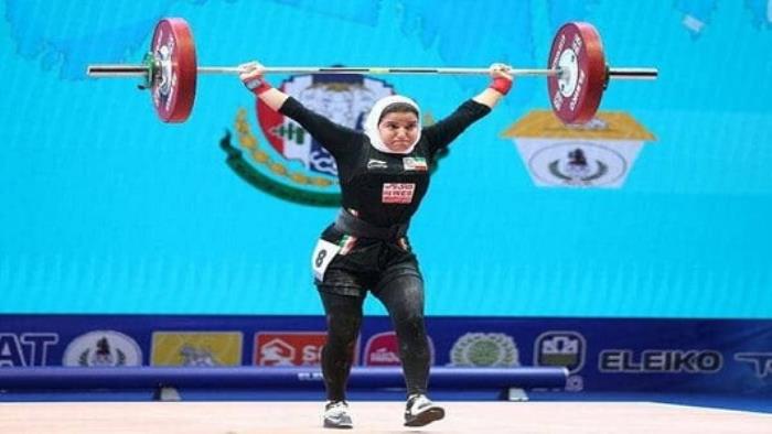 ناگفته‌های دختر وزنه‌بردار ایران: